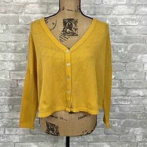 Coco + Jaimeson Button Down Crop Top